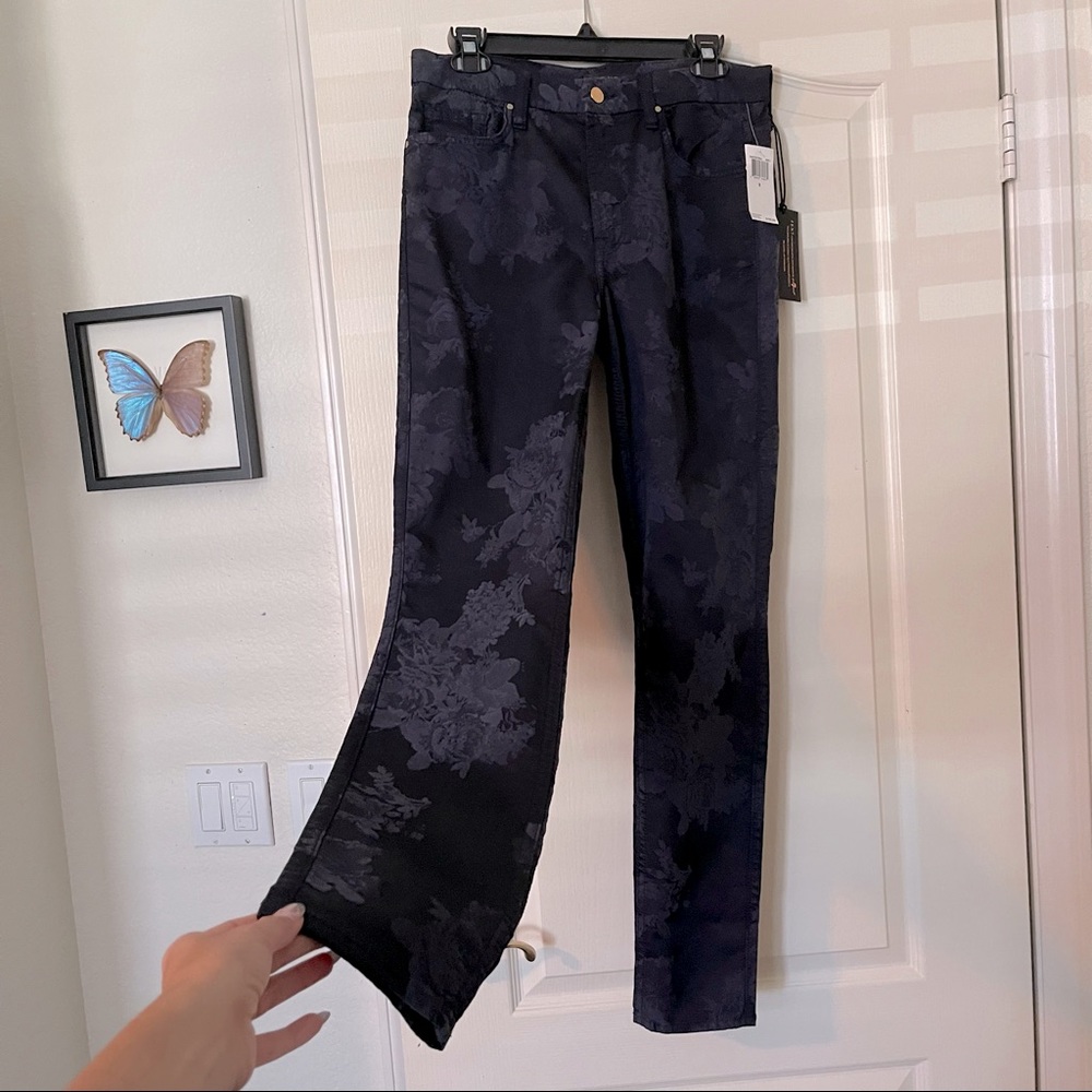 NWT JEN7 by 7 for All Mankind Dark Navy Floral Brocade Skinny Jeans
